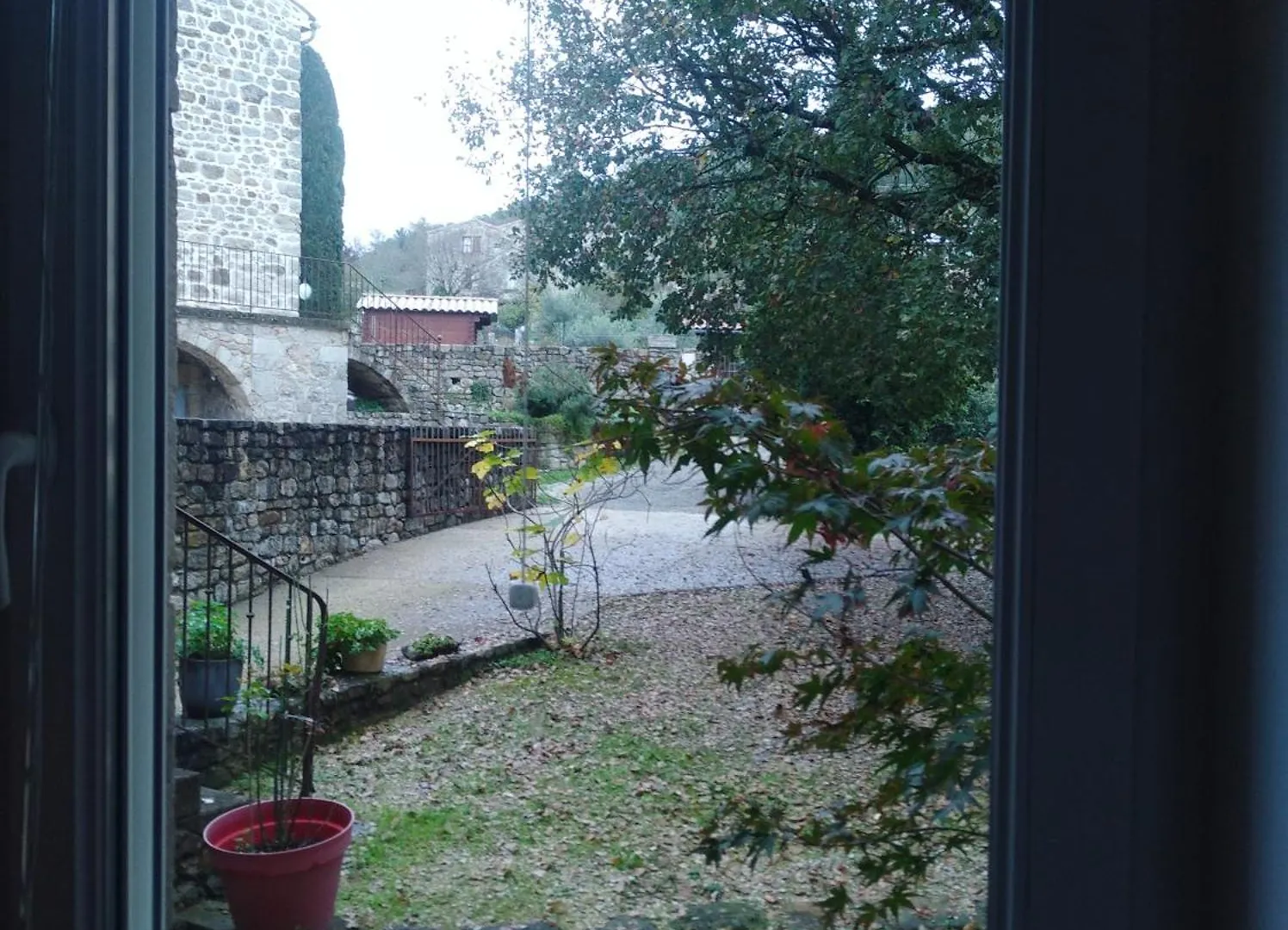 Gites Mas De La Musardiere Les Assions 0*,