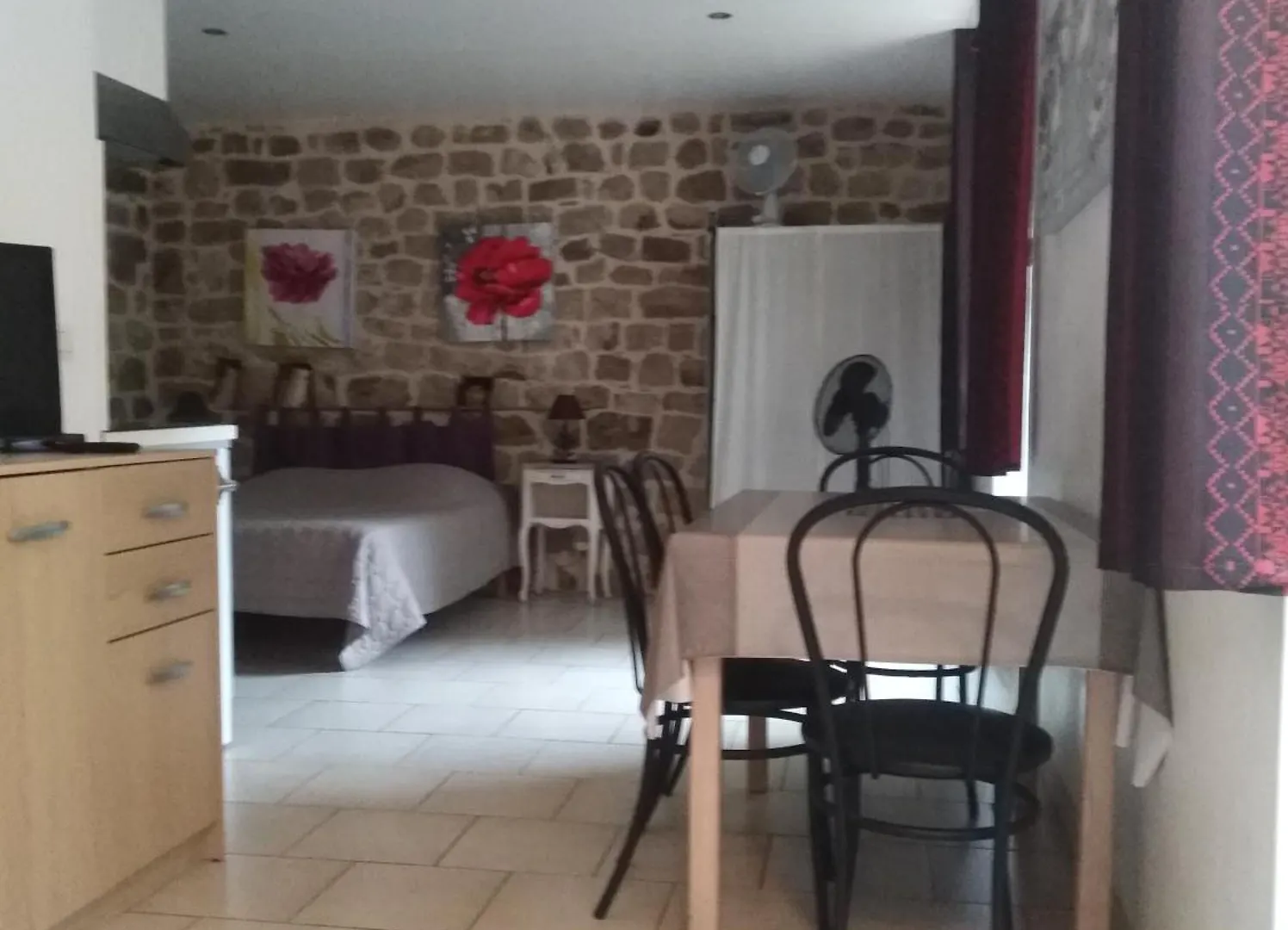 Gites Mas De La Musardiere Les Assions 0*,