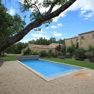 la-caprine.fr-provencehotel.com/