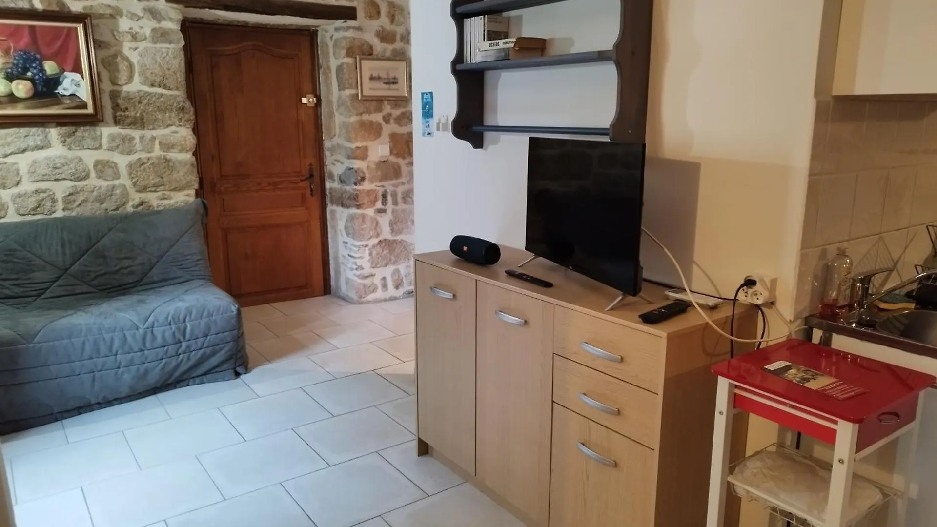 Gites Mas De La Musardiere Les Assions Holiday home