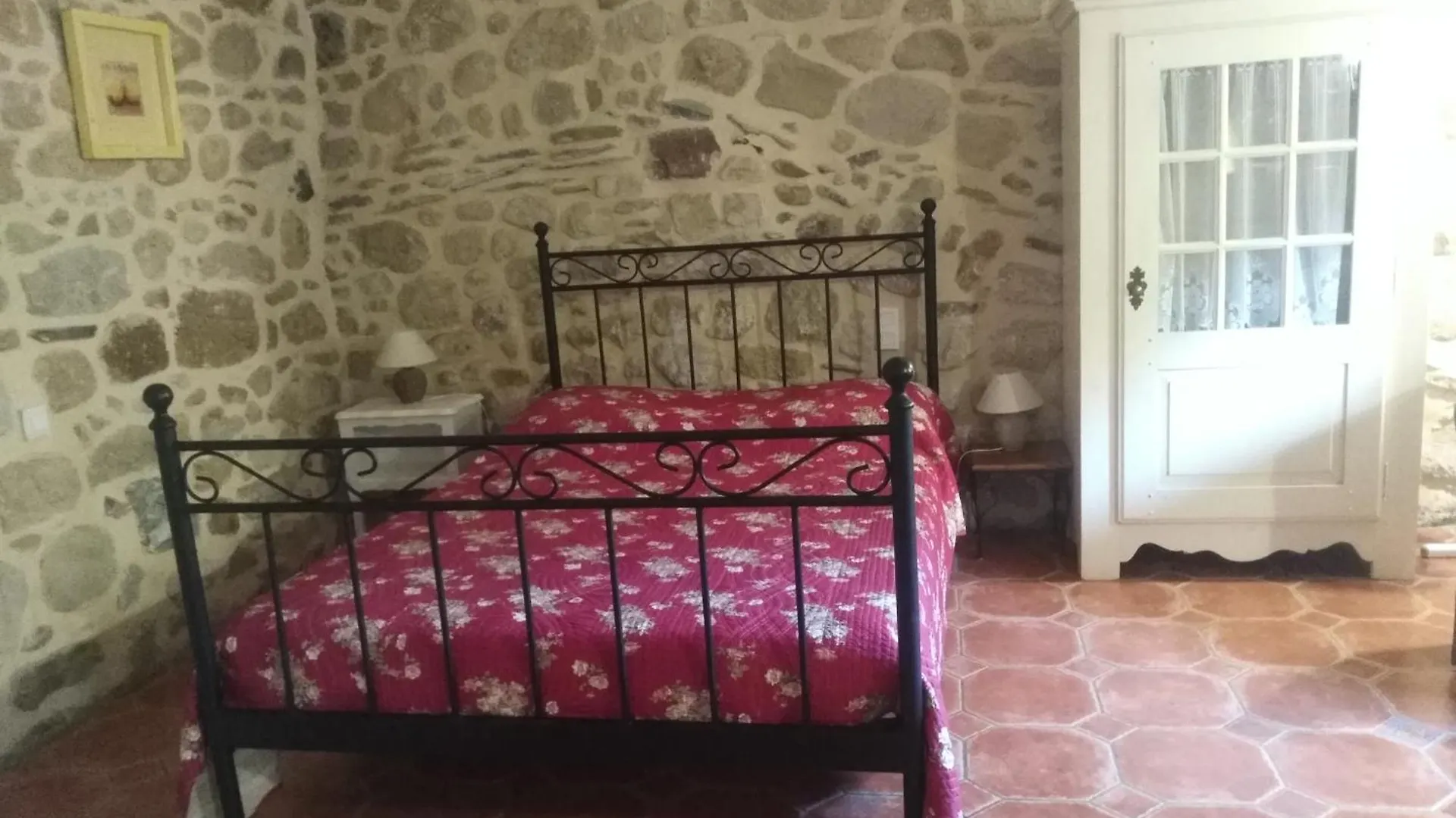 Gites Mas De La Musardiere Les Assions