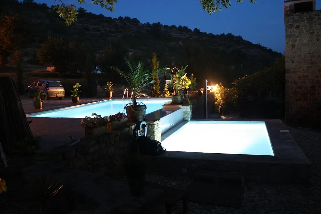 Holiday home Gites Mas De La Musardiere Les Assions